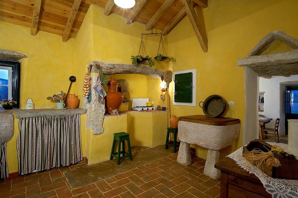 Hotel Aldeia Da Mata Pequena Mafra Habitación foto